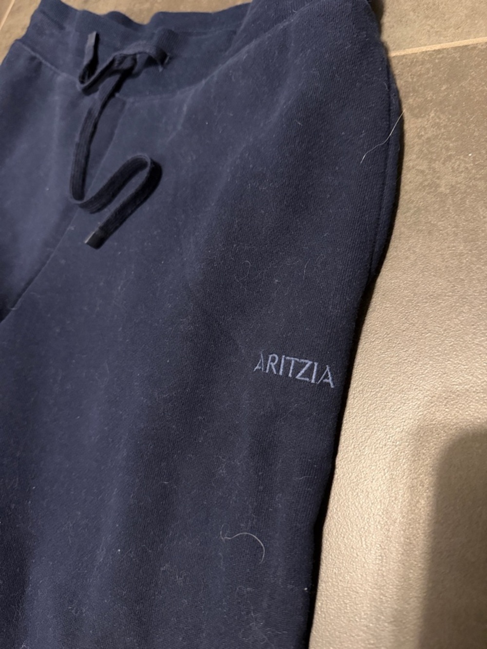 Aritzia Navy Sweatpants with Drawstring Waist - Picture 2 of 3
